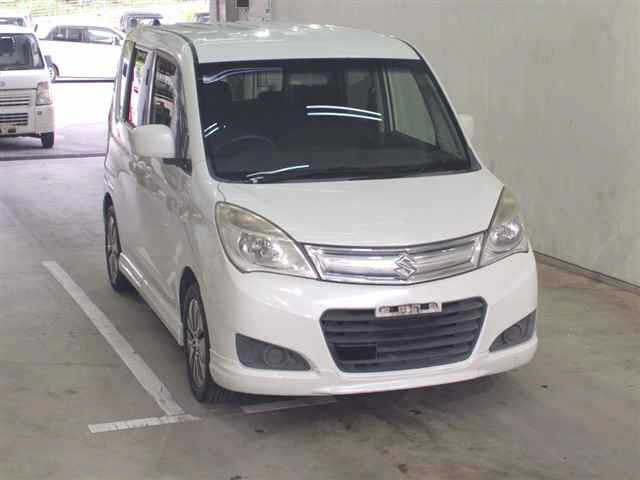 SUZUKI SOLIO 2014