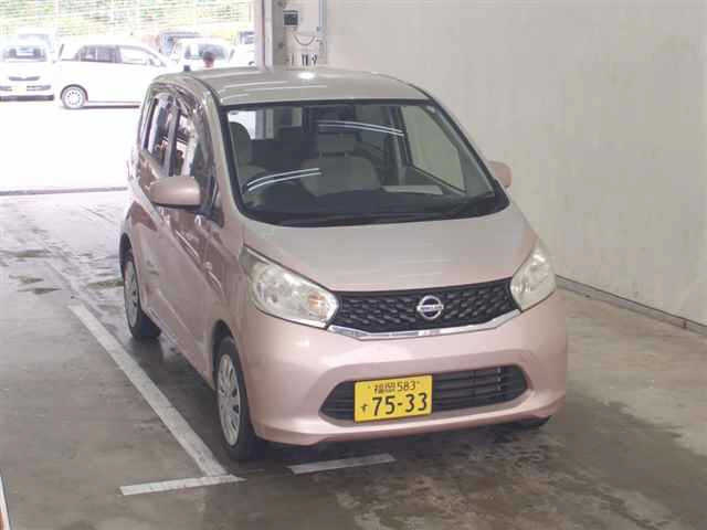 NISSAN DAYZ 2015