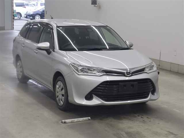 TOYOTA COROLLA FIELDER 2017