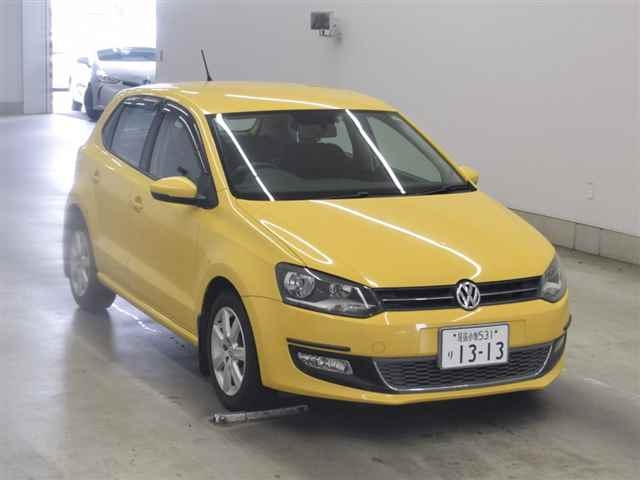 VOLKSWAGEN POLO 2011