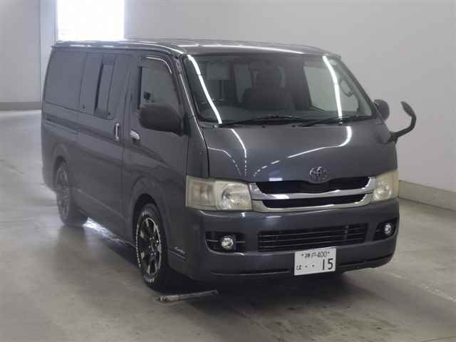 TOYOTA HIACE VAN 2010