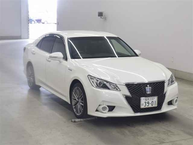 TOYOTA CROWN 2014