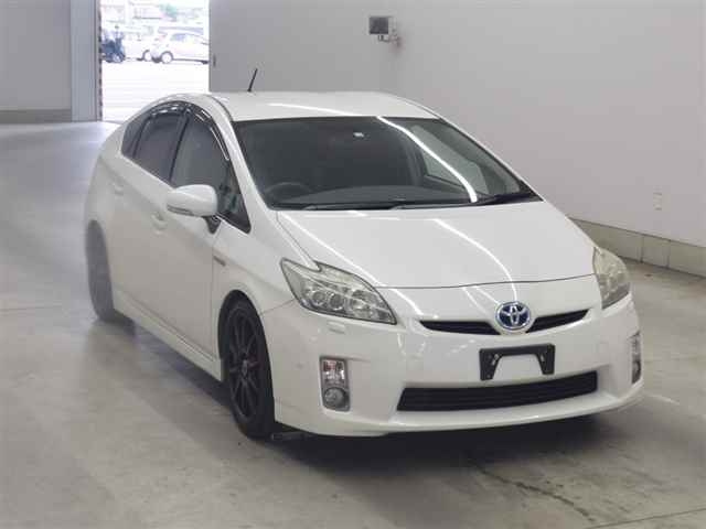 TOYOTA PRIUS 2010