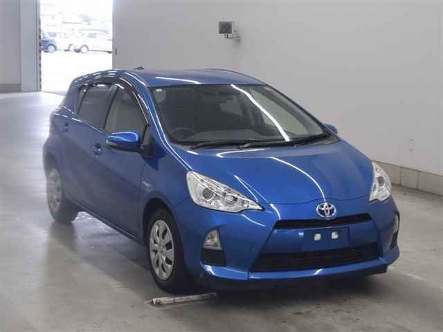 TOYOTA AQUA 2014