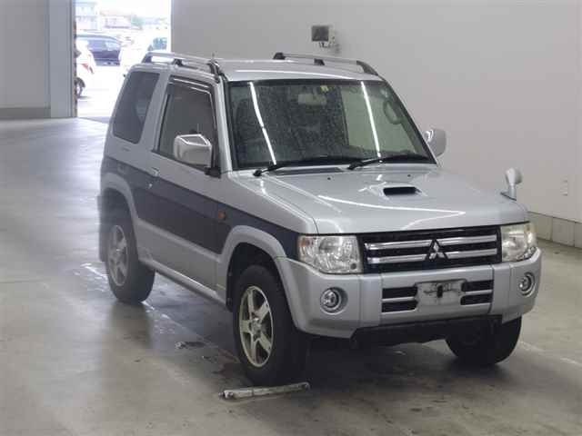 MITSUBISHI PAJERO MINI 2012