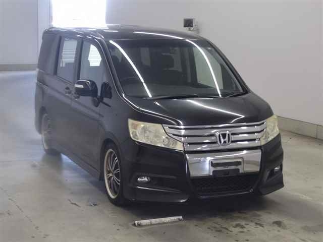 HONDA STEP WAGON 2010