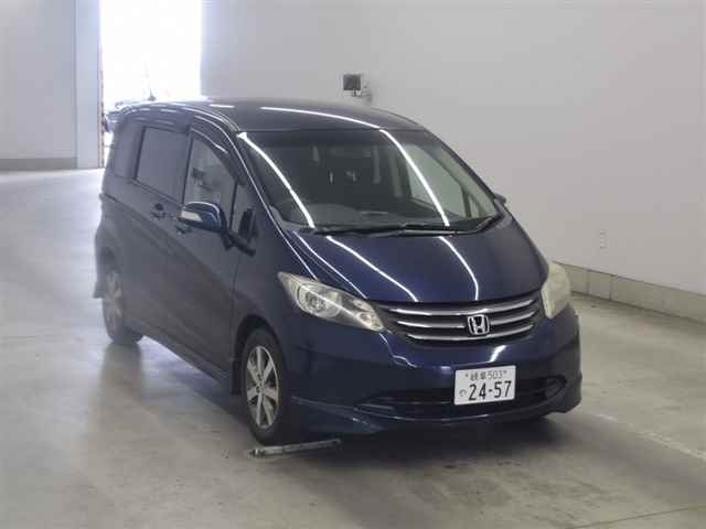 HONDA FREED 2010