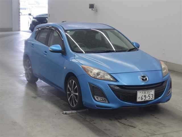 MAZDA AXELA 2011