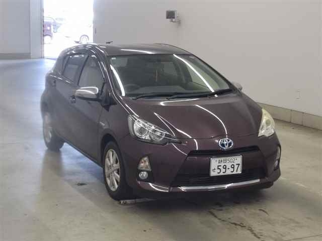 TOYOTA AQUA 2014