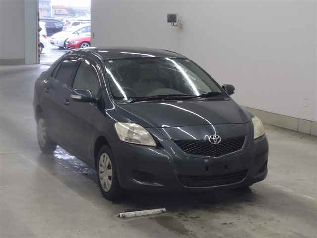 TOYOTA BELTA 2010