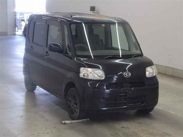 DAIHATSU TANTO 2009