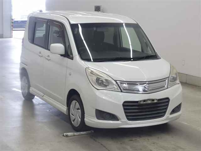 SUZUKI SOLIO 2014