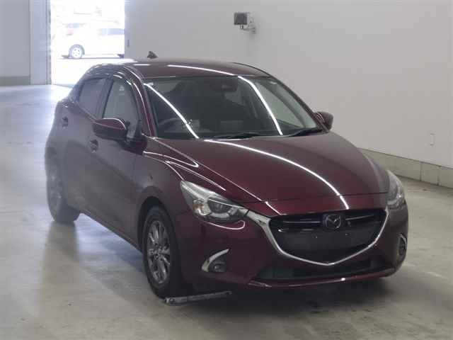 MAZDA DEMIO 2019
