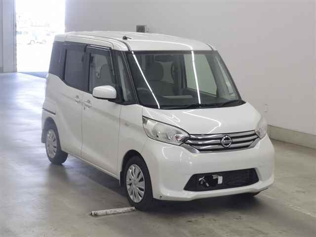 NISSAN DAYZ ROOX 2014