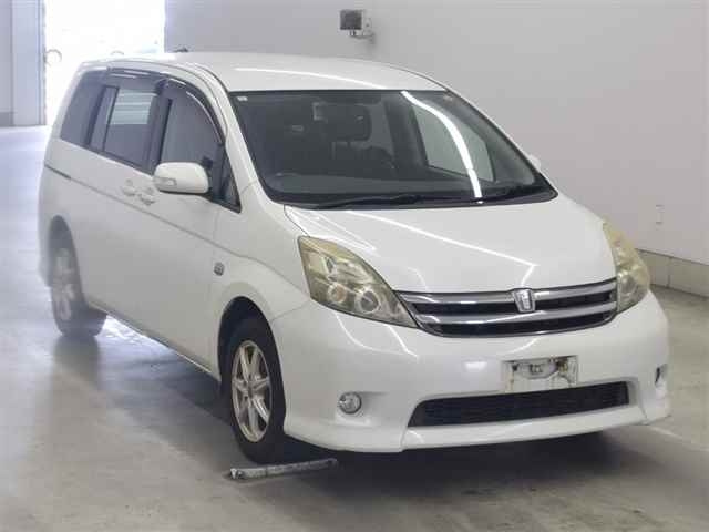 TOYOTA ISIS 2008