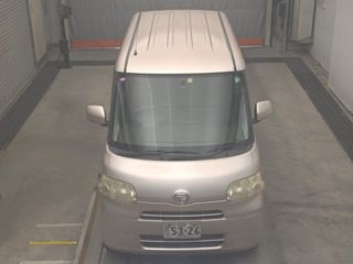 DAIHATSU TANTO 2010