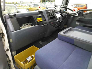 MITSUBISHI CANTER 2010