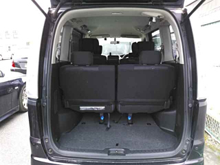 NISSAN SERENA 2012