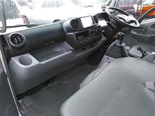 TOYOTA DYNA 2020