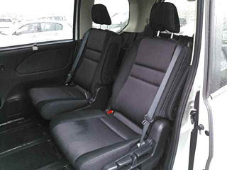 NISSAN SERENA 2018