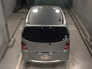 HONDA FREED 2010