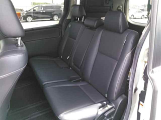 TOYOTA ESQUIRE 2015