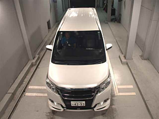 TOYOTA ESQUIRE 2015