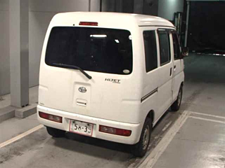 DAIHATSU HIJET VAN 2011