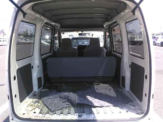 DAIHATSU HIJET VAN 2011
