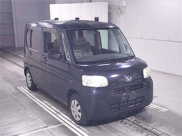 DAIHATSU TANTO 2009