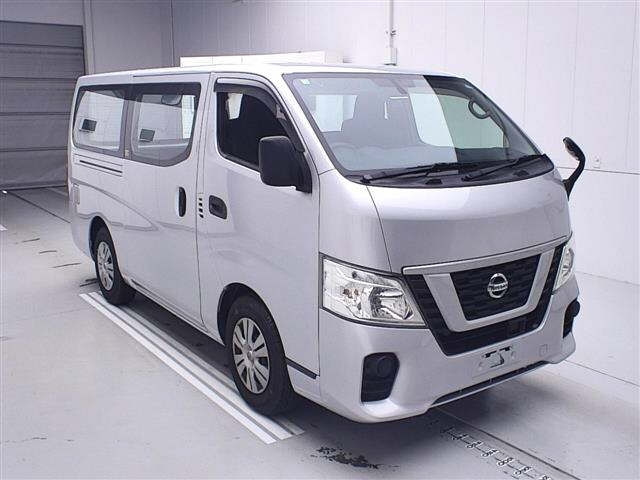 NISSAN CARAVAN VAN 2018
