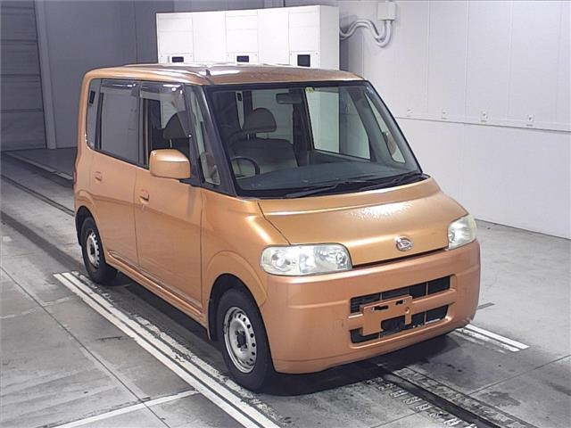 DAIHATSU TANTO 2005