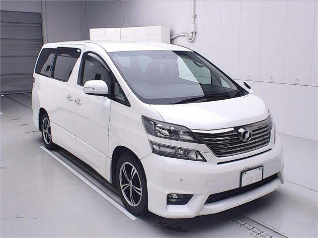 TOYOTA VELLFIRE 2009