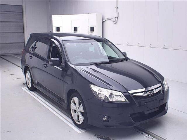 SUBARU EXIGA 2012