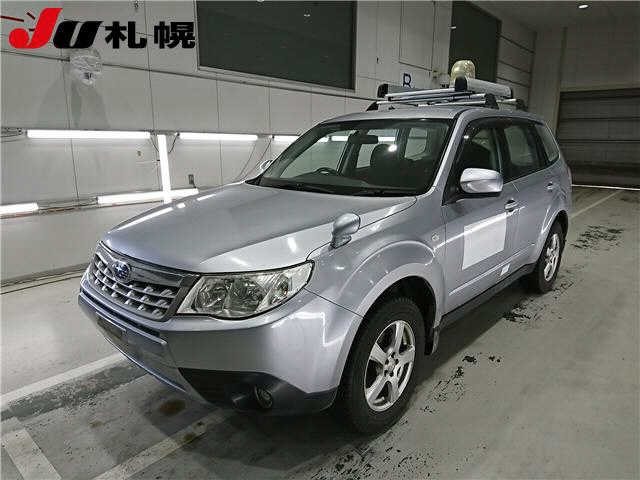 SUBARU FORESTER 2012