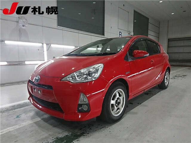TOYOTA AQUA 2012