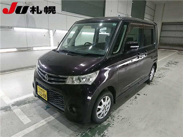 NISSAN ROOX