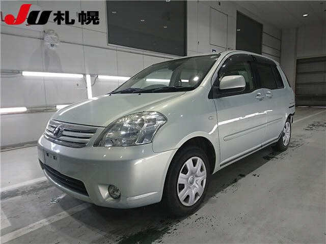 TOYOTA RAUM