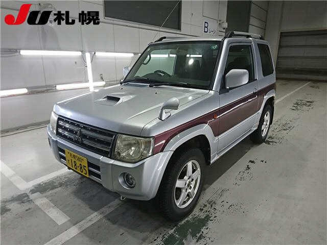 MITSUBISHI PAJERO MINI 2009
