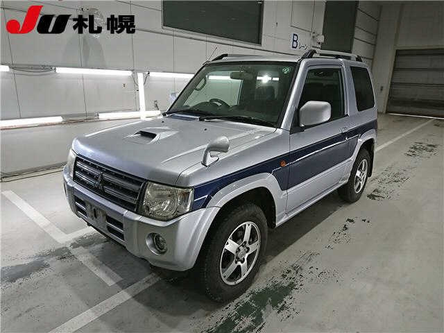MITSUBISHI PAJERO MINI 2009