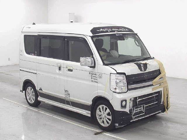 SUZUKI EVERY WAGON 2018