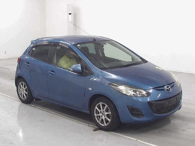 MAZDA DEMIO 2013