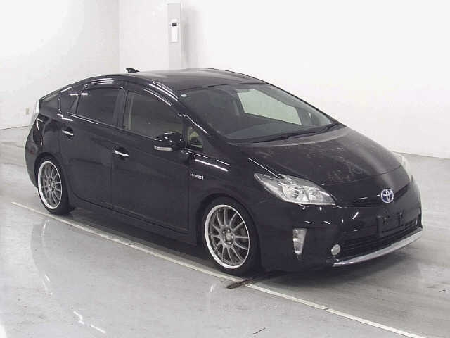TOYOTA PRIUS 2012