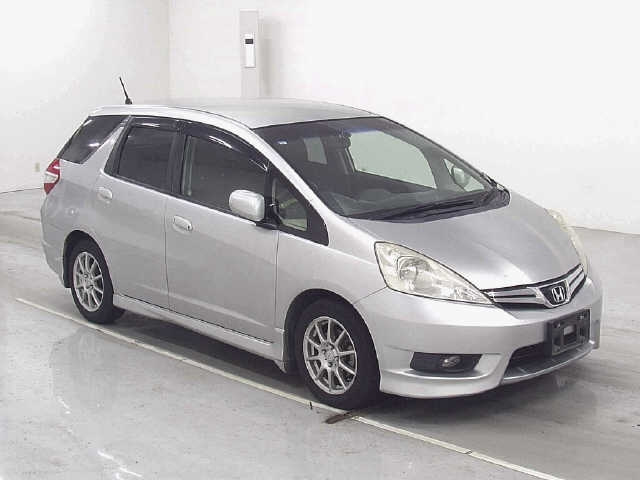 HONDA FIT SHUTTLE