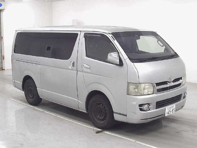TOYOTA HIACE VAN 2005