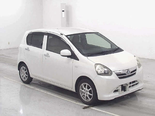DAIHATSU MIRA E S 2013