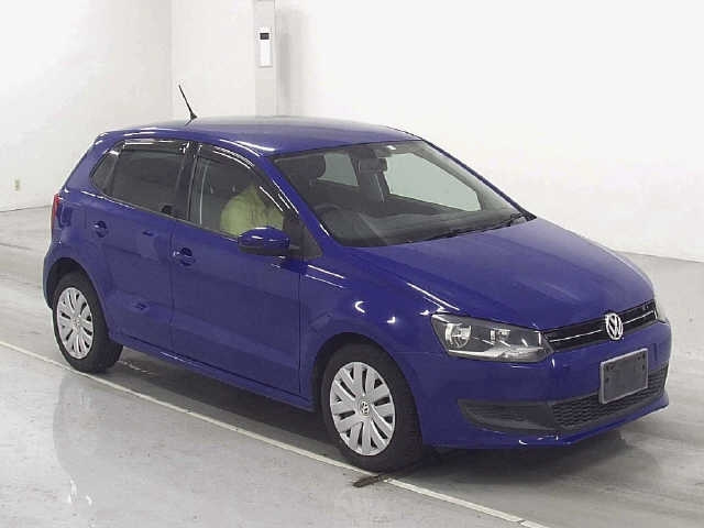 VOLKSWAGEN POLO 2012
