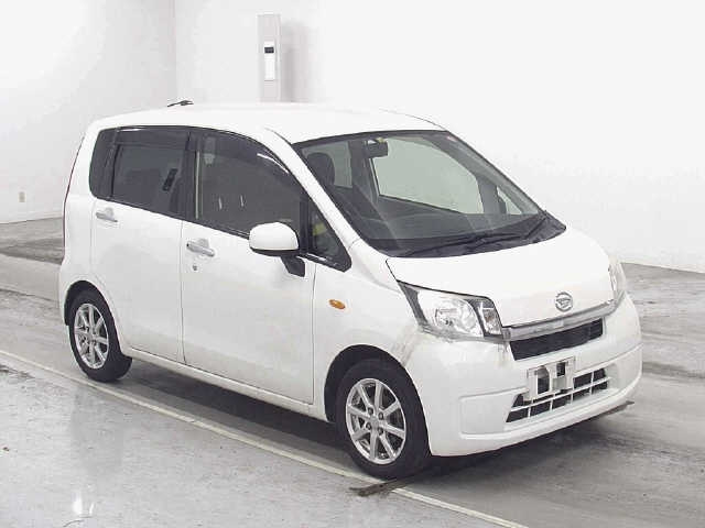 DAIHATSU MOVE 2014