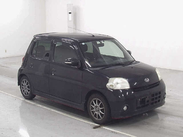 DAIHATSU ESSE