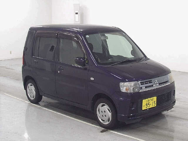 MITSUBISHI TOPPO 2011